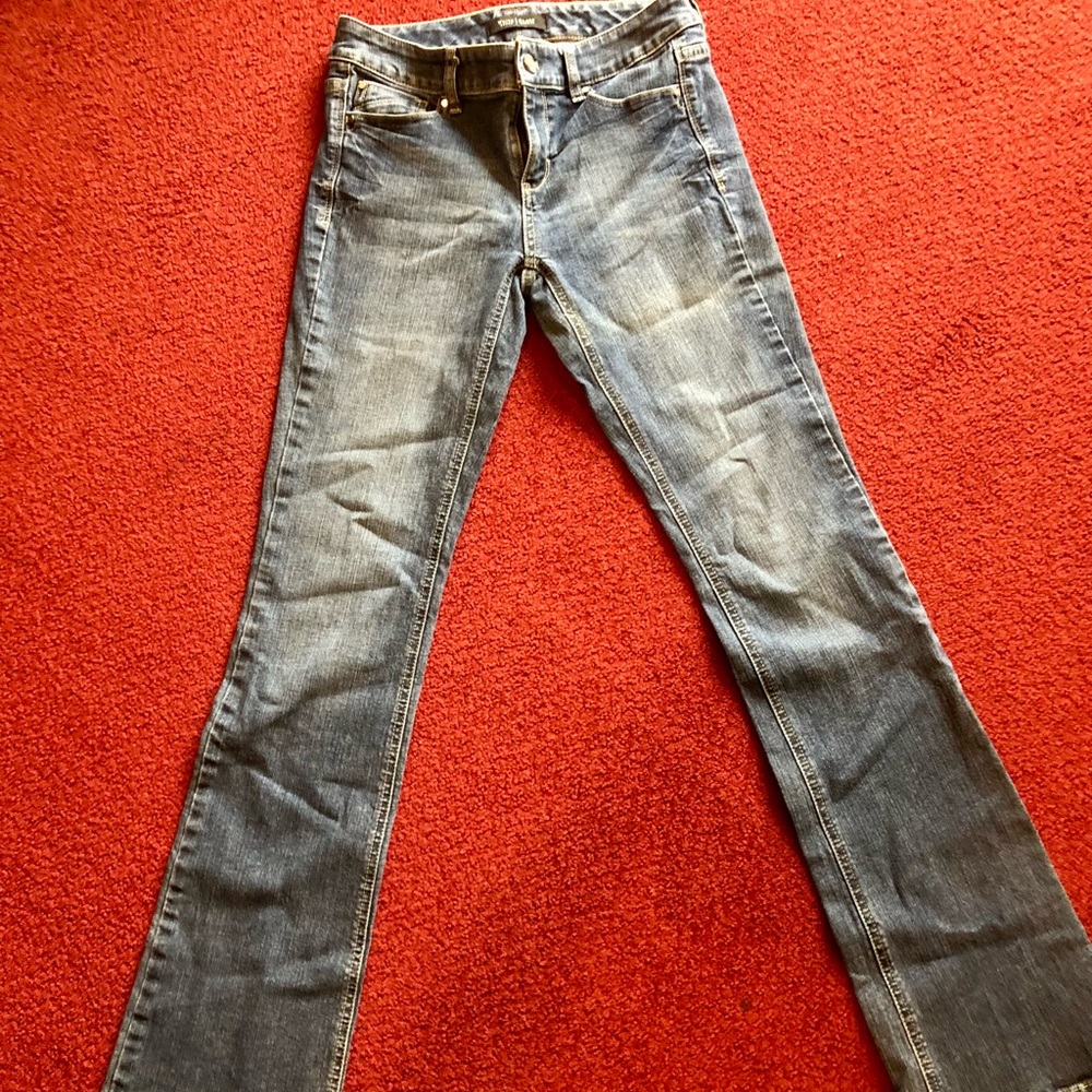 Cute bootcut jeans 😊👖